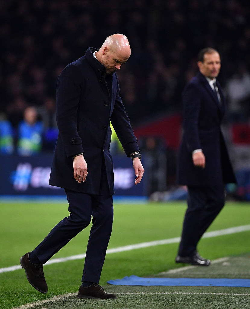 曼联输球后，球迷发动抗议活动