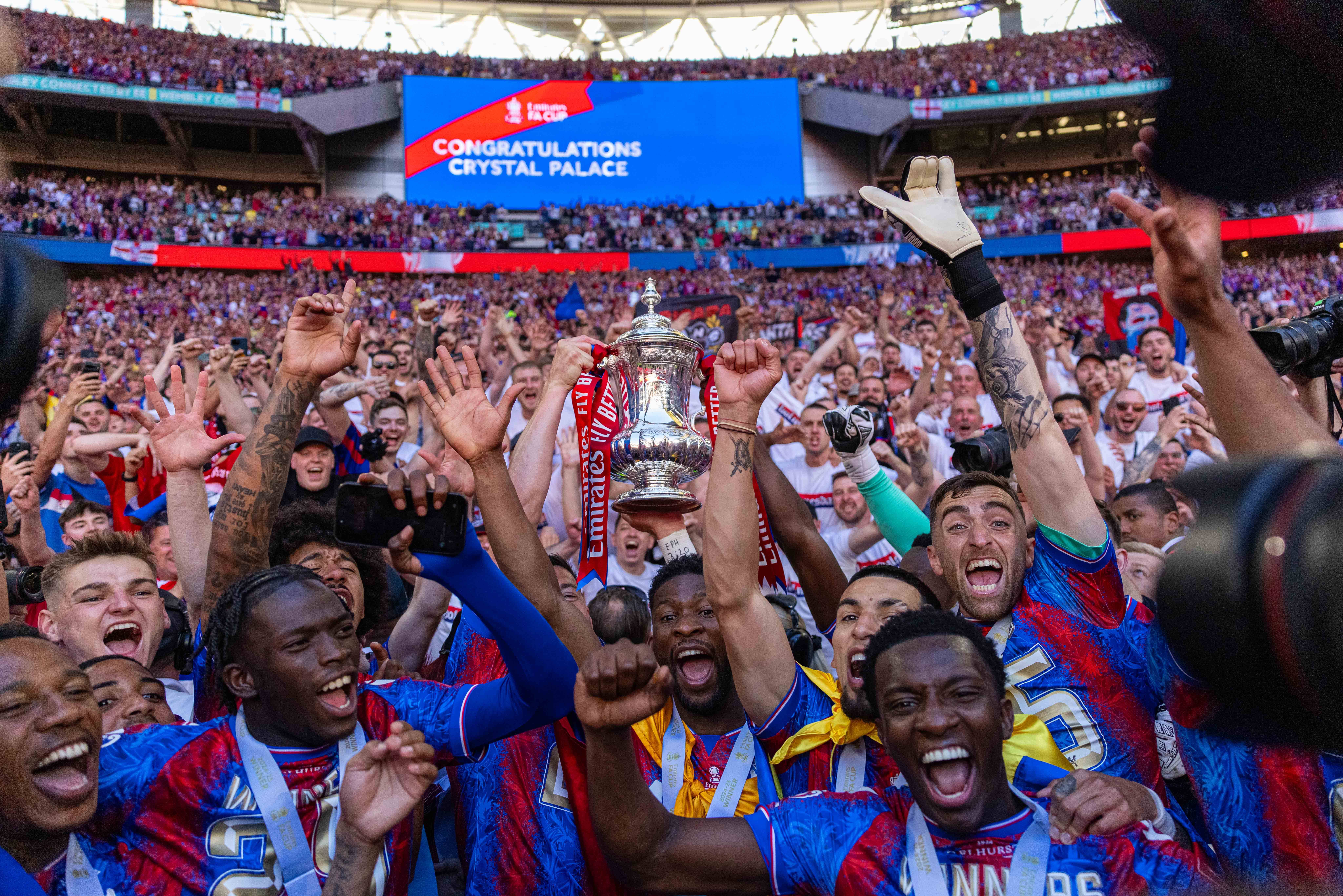 乐鱼体育官方登录入口-赛事精彩纷呈，球员们的表现备受期待