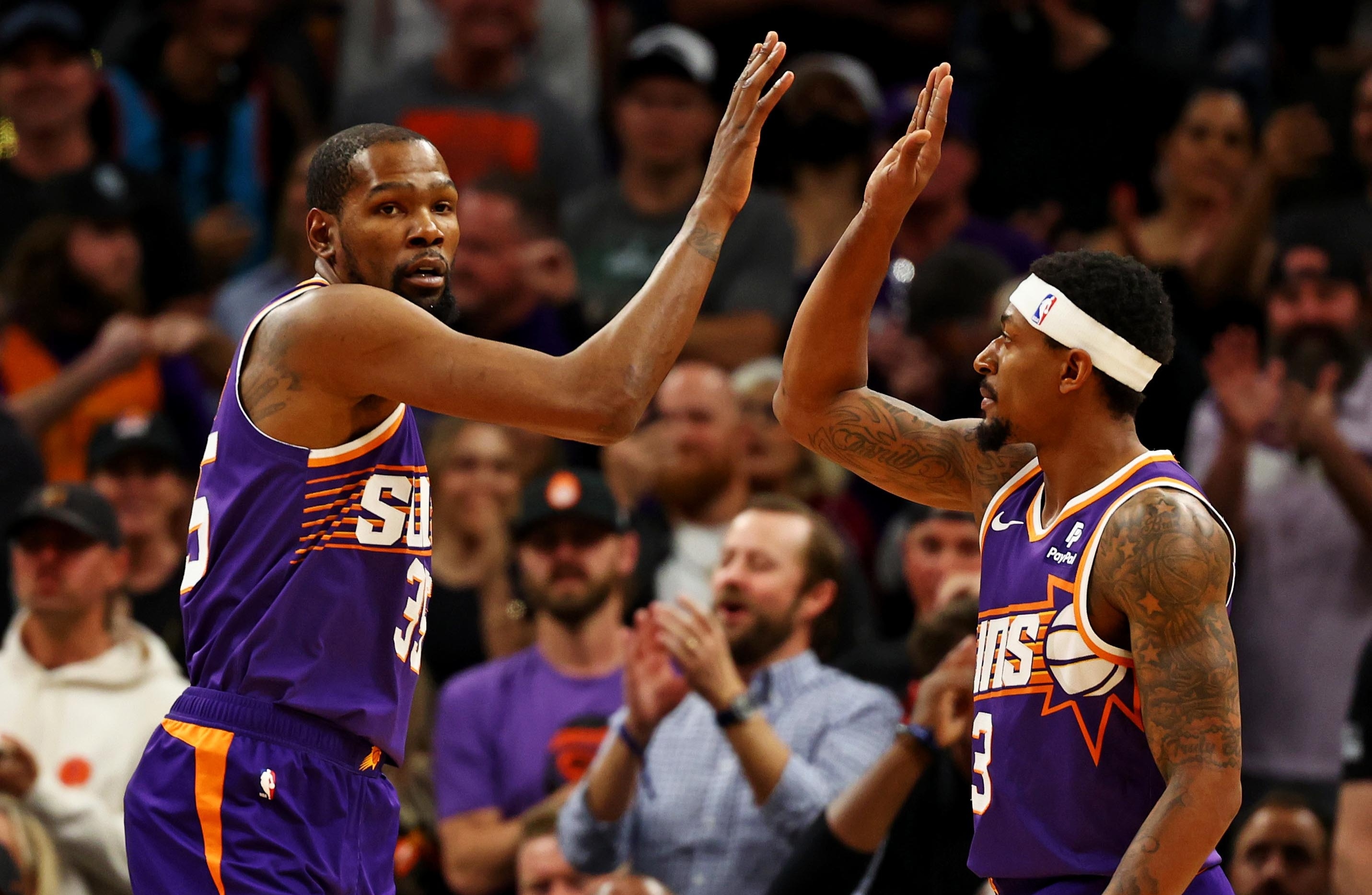 篮网新援杜兰特展现强大得分能力