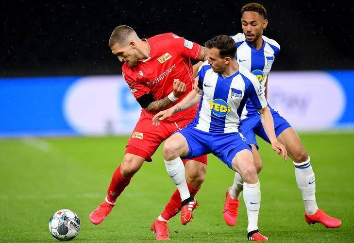 关于柏林赫塔淘汰竞争对手，晋级再上一层楼的信息