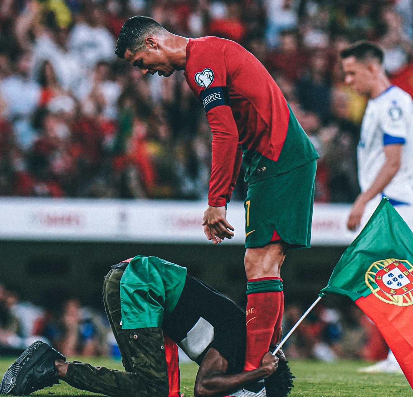 乐鱼体育教练-爱尔兰客场输给波黑，欧洲杯资格赛事陷入尴尬的简单介绍