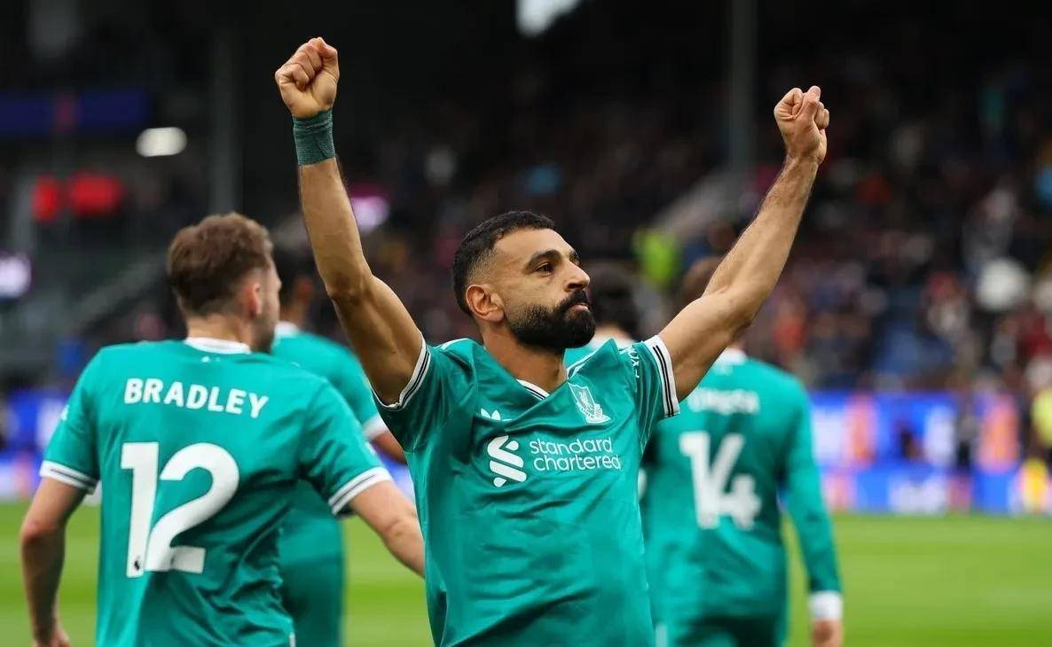 曼联客场1-0小胜伯恩利，继续追赶前四的简单介绍