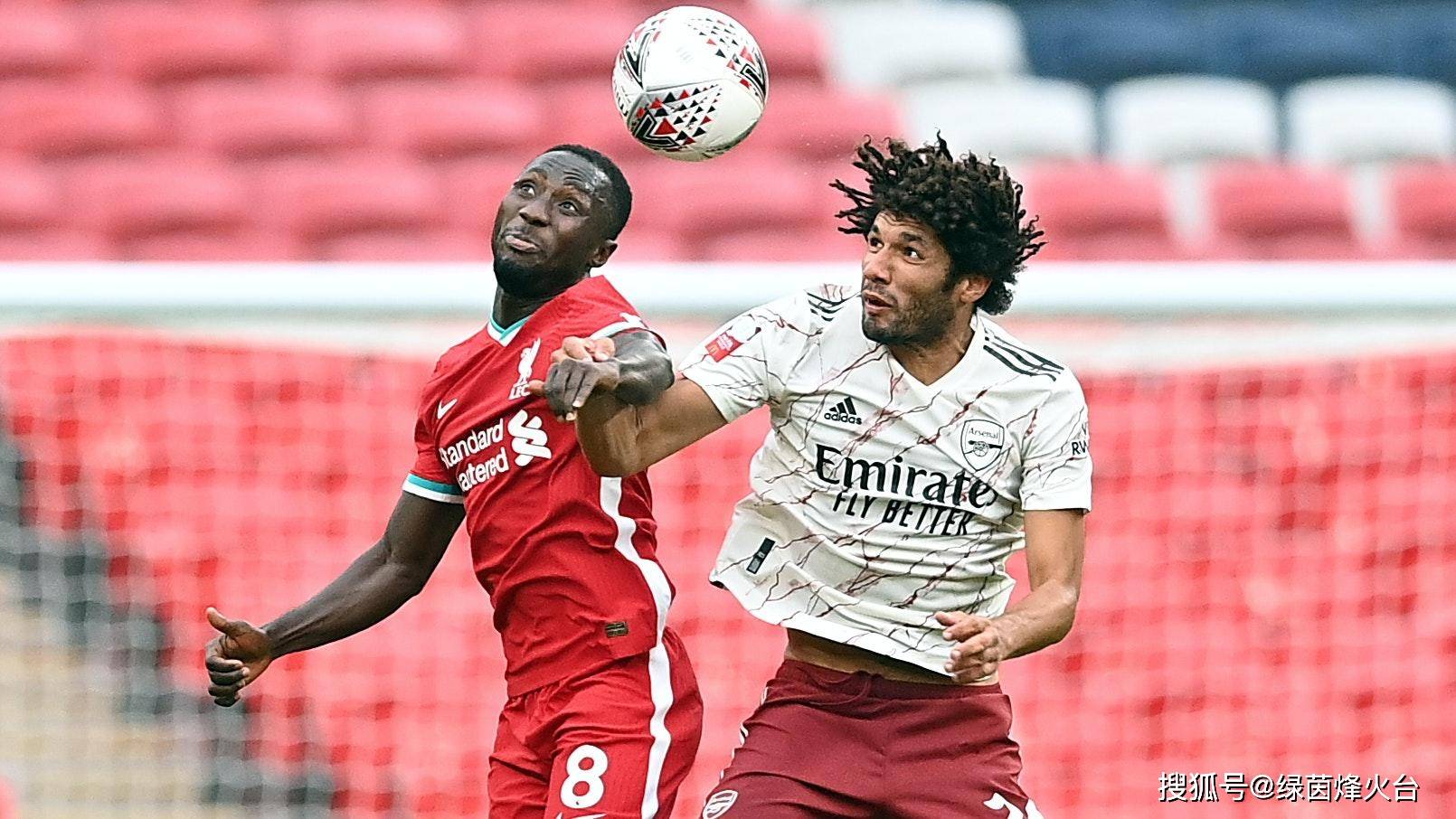 高潮迭起，足球豪门争夺封王