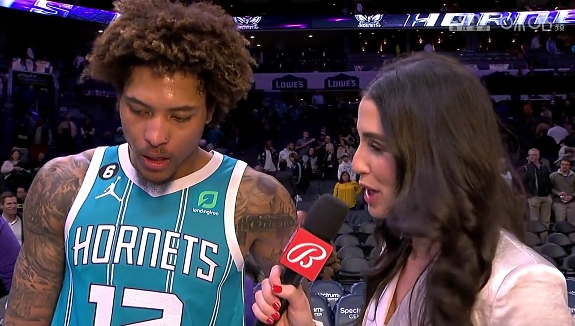 乐鱼体育在线-步行者逆转击败黄蜂，继续保持不败