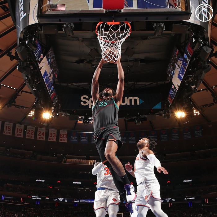 乐鱼体育亚洲官网-尼克斯不敌活塞，遭遇五连败