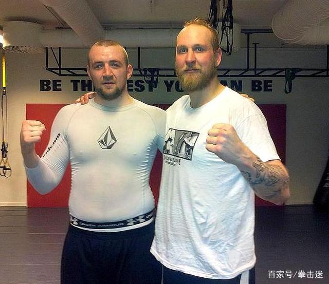 乐鱼体育新闻-冰岛国家队客场胜出继续前进