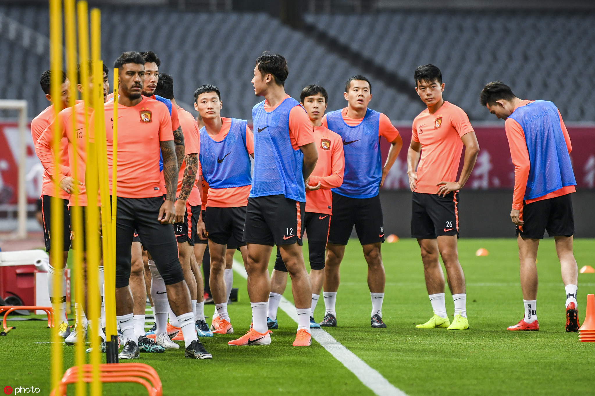 球队新赛季训练全面展开，备战多场比赛的简单介绍